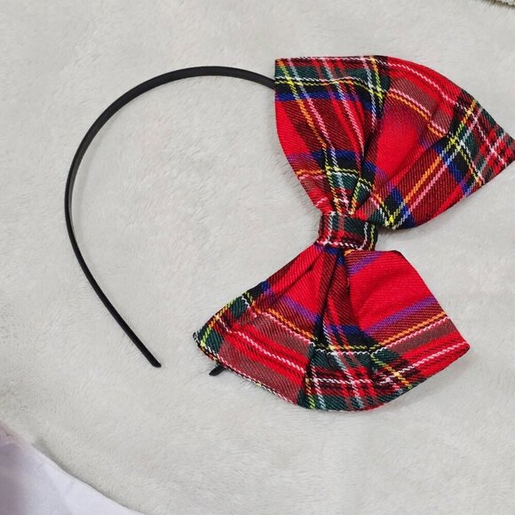 Party King ✦ Schoolgirl Costume Set ✦ Plaid Skirt White Crop Top Collar Hair Bow - Picture 10 of 13